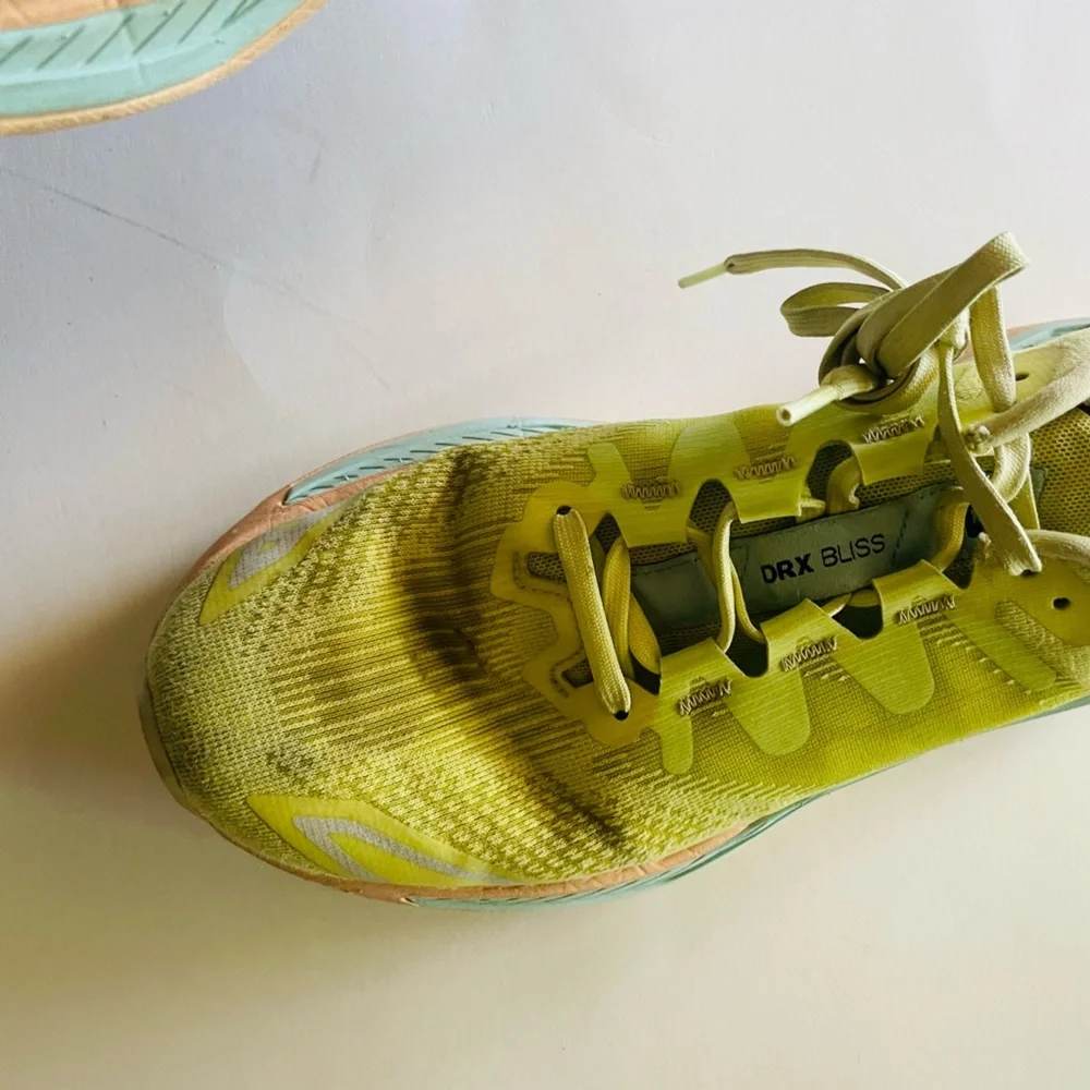 Salomon DRX Bliss Running Shoe in Yellow